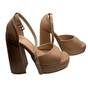Nude Platform Chunky Heels Size 6.5